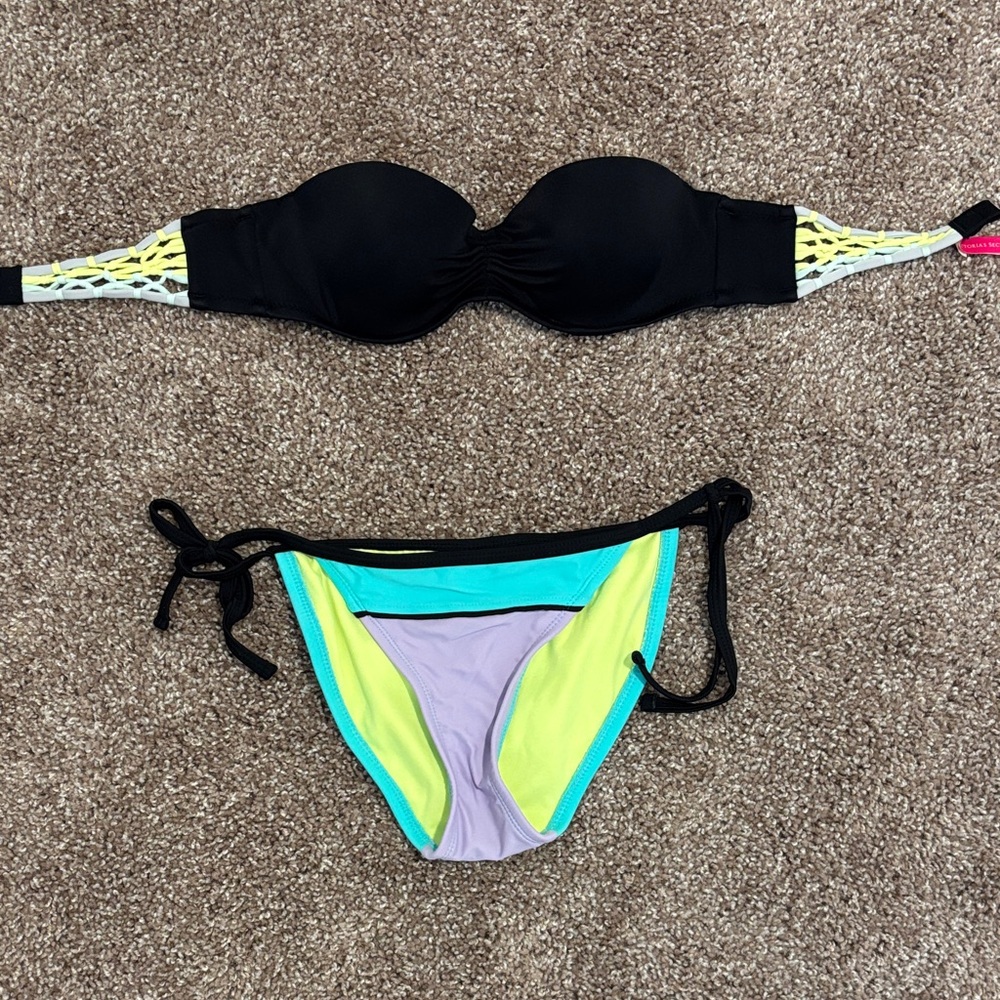 Victoria's Secret Black and Multicolor Bikini Set